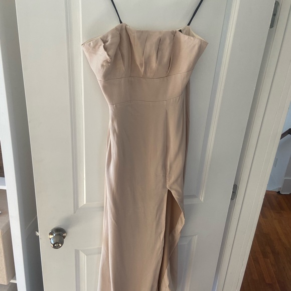 Brand new!! Revolve cream strapless dresses (7 of them) - Picture 2 of 4